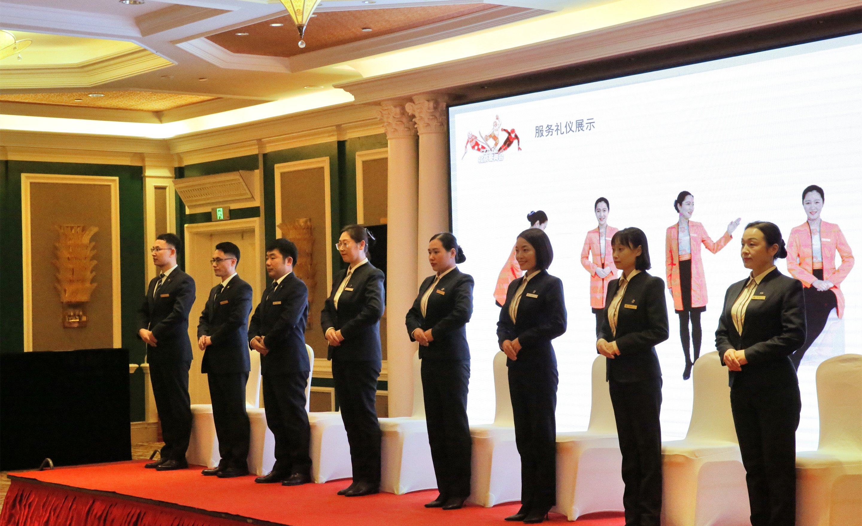 10.“用心做事大私塾”现场_副本.jpg