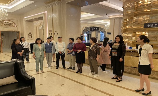 25.李琼华总经理欢迎忻州视注长春市有关辅导一行_副本.jpg