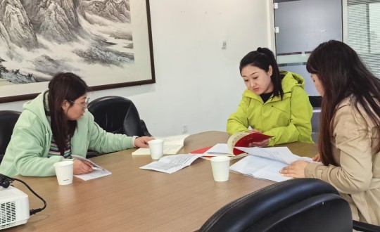 1.区社工部光临008PG国际集团党委调查调研_副本.jpg